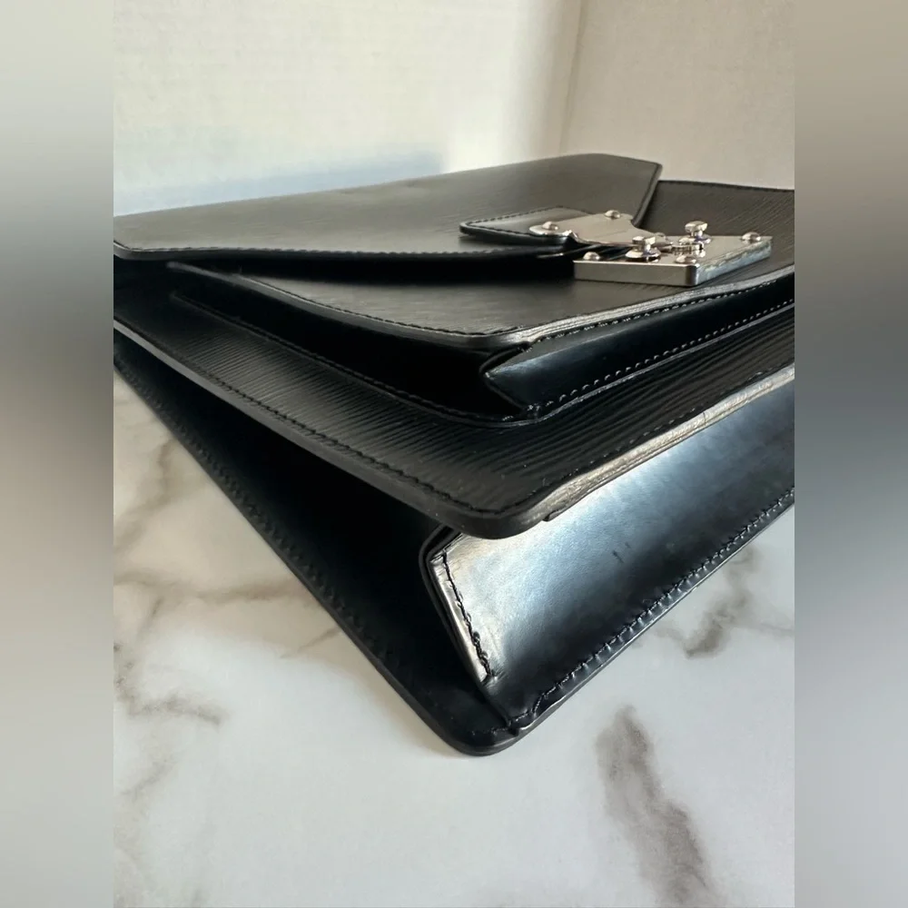 Authentic LOUIS VUITTON black Epi Monceau 28 Hand Bag 2way